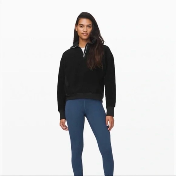 🎉HOST PICK🎉 Lululemon Stand Out Sherpa Half-Zip - Picture 2 of 9